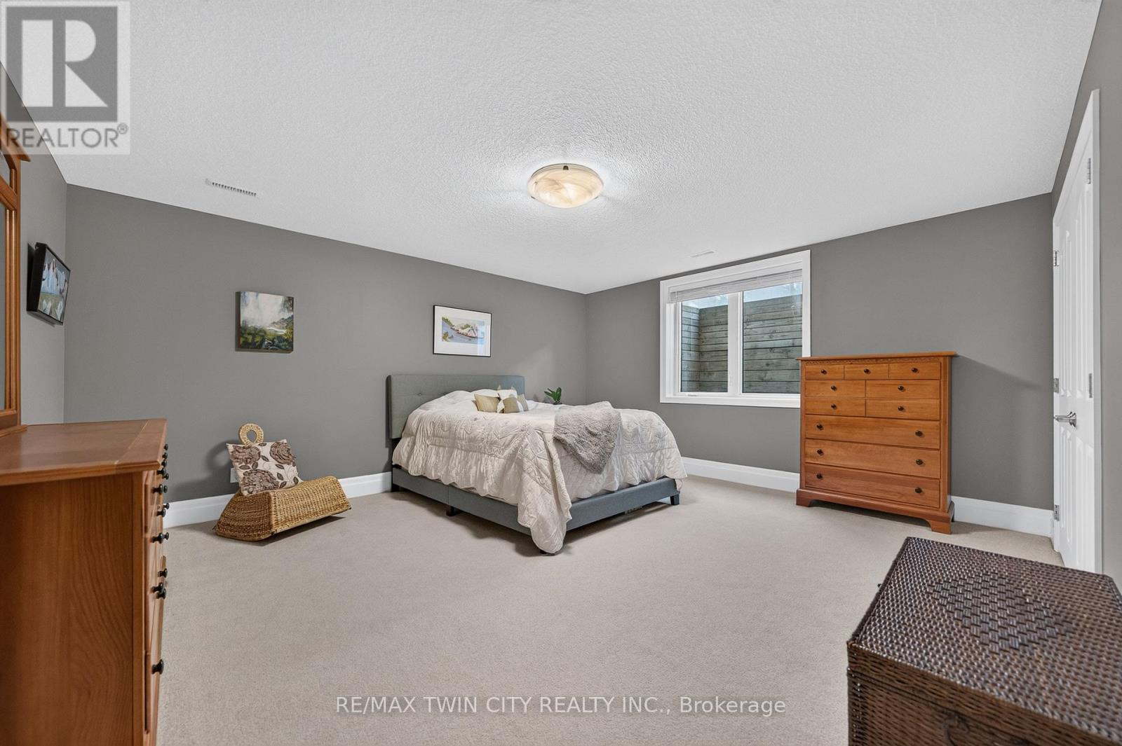 6 Eldale Road Property Photo 36