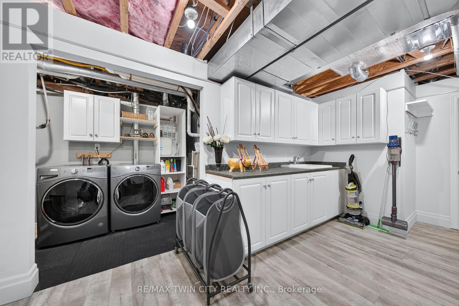 6 Eldale Road Property Photo 38
