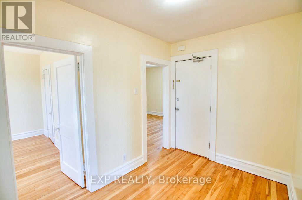 3 - 76 Fairmont Avenue Property Photo 2