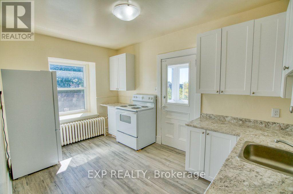 3 - 76 Fairmont Avenue Property Photo 13