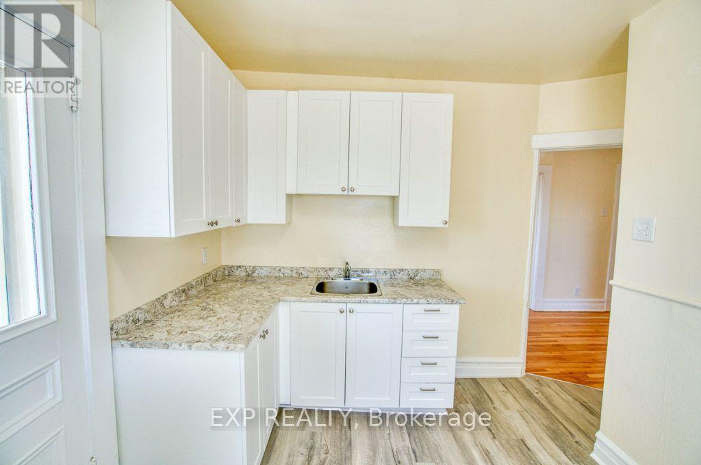 3 - 76 Fairmont Avenue Property Photo 18