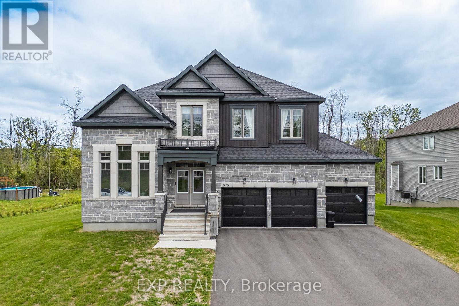 272 Antler Court Property Photo 1