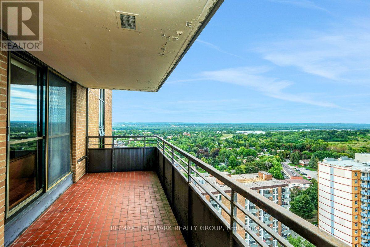 2204 - 505 St Laurent Boulevard Property Photo 36