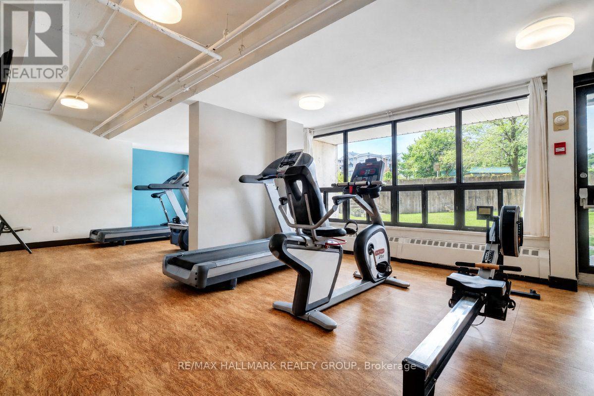 2204 - 505 St Laurent Boulevard Property Photo 37