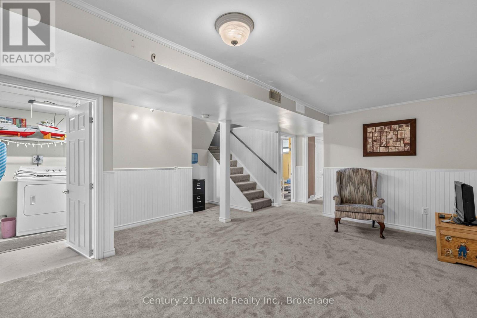 1676 8th Line Property Photo 31