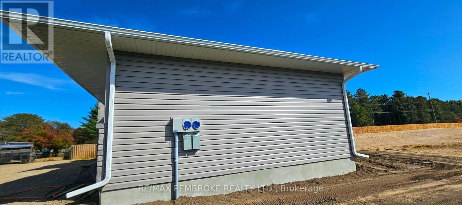 32 Jade Avenue Property Photo 3