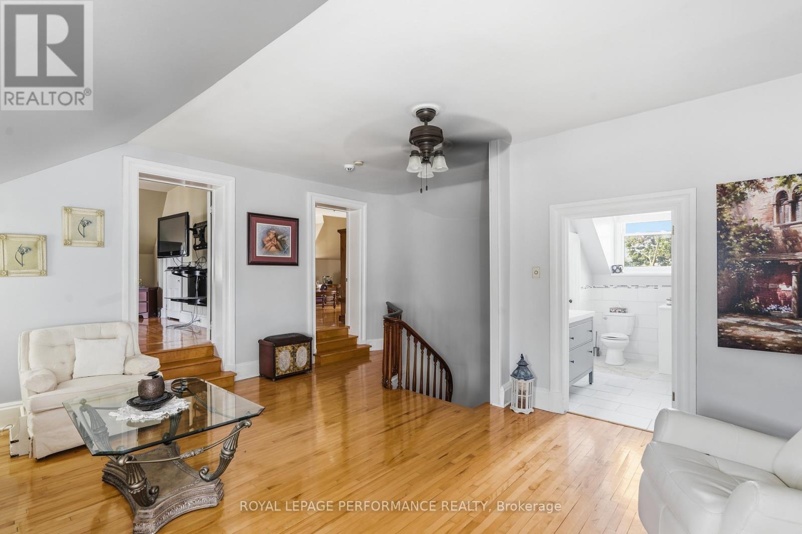 8 John Street Property Photo 15