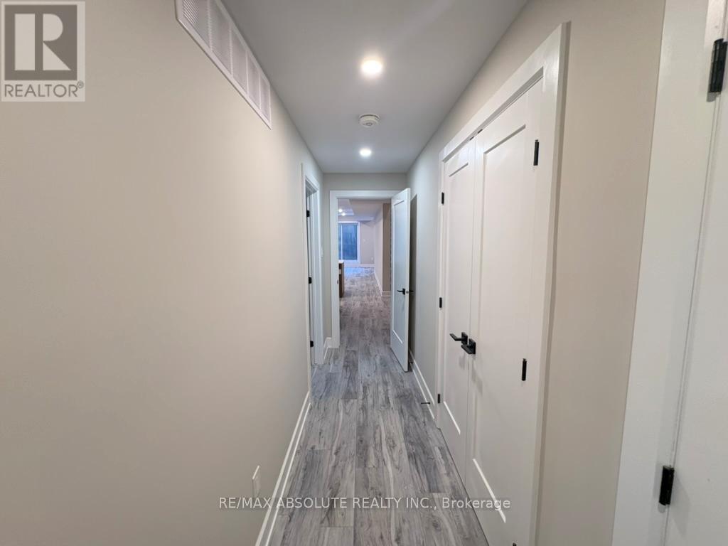 4 - 613 Parkview Road Property Photo 6