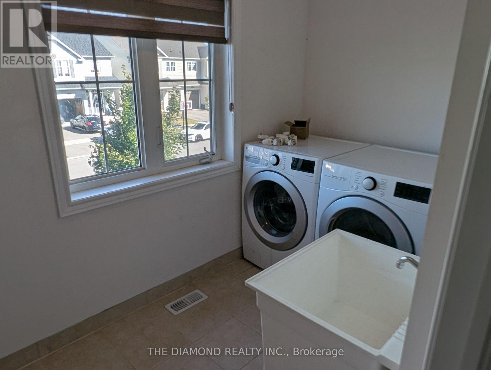 515 Brooks Street Property Photo 27