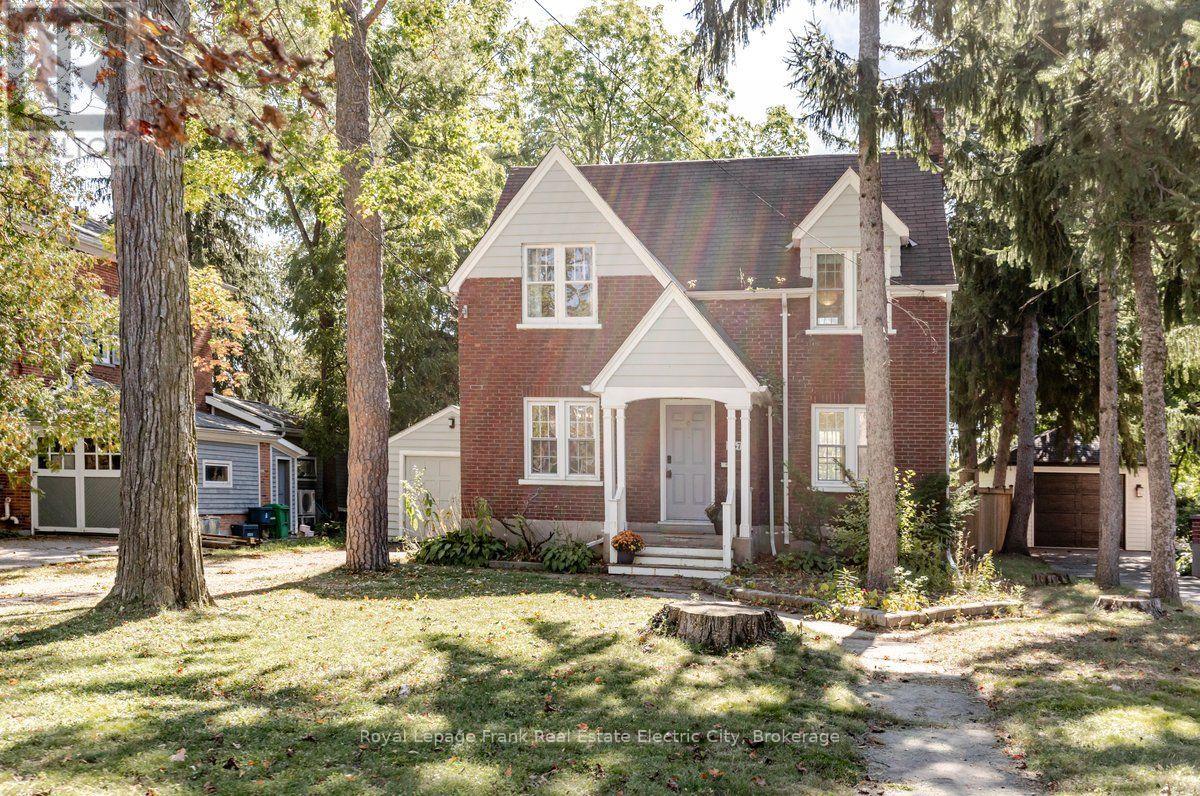 567 KING STREET Property Photo 1
