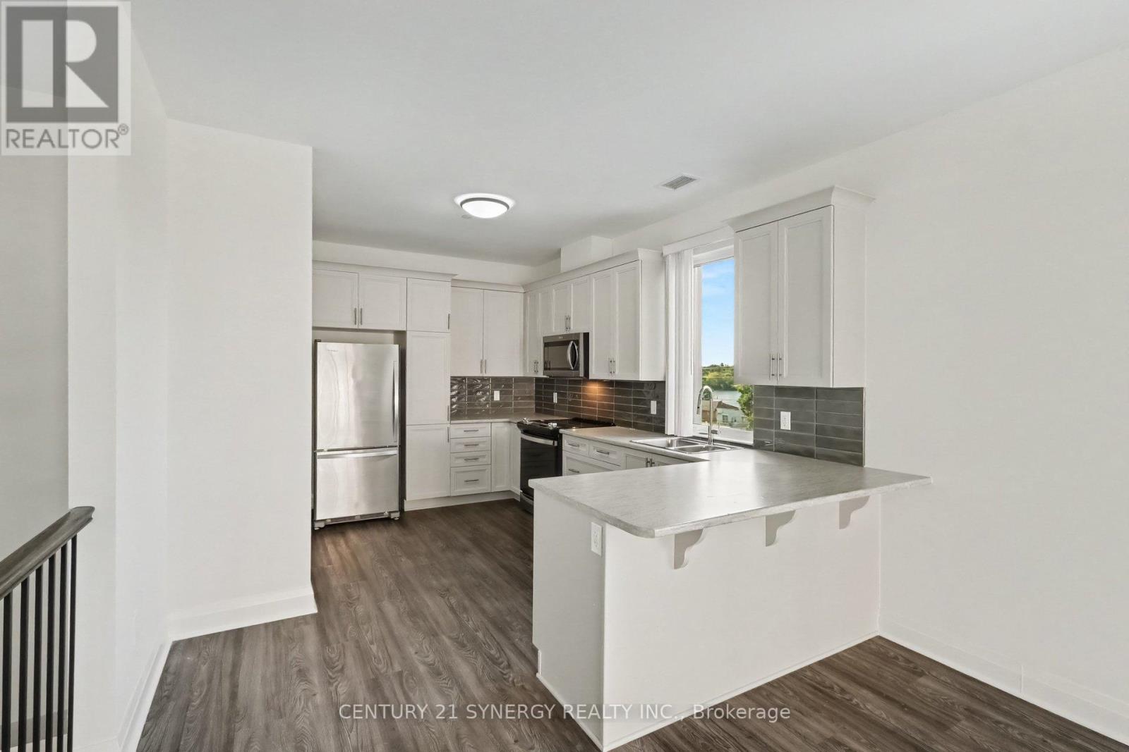 3d - 40 Mcgill Street S Property Photo 4