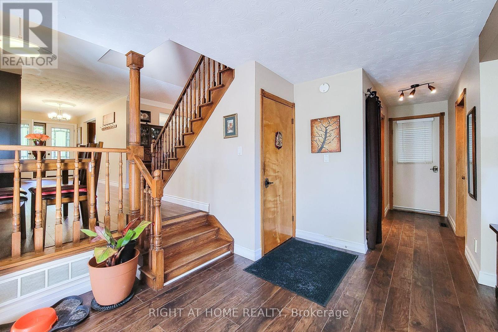 8 Hunter Road Property Photo 15
