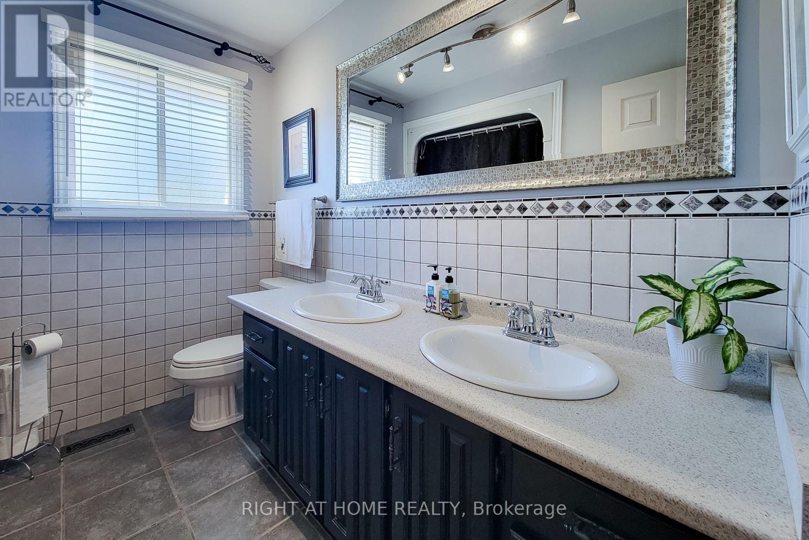 8 Hunter Road Property Photo 22