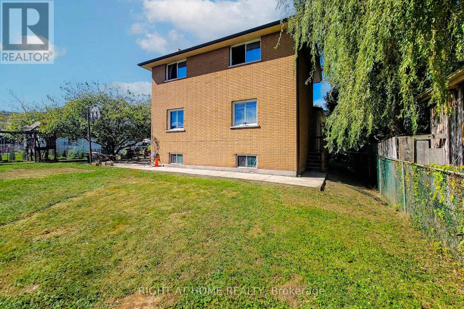 8 Hunter Road Property Photo 31