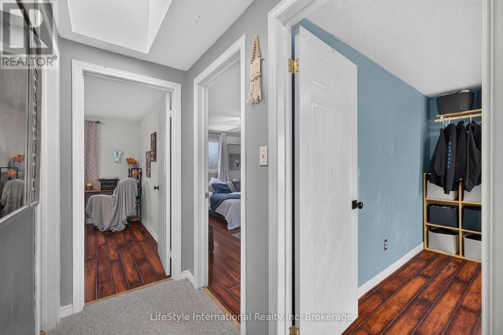 18 Camrose Court Property Photo 18