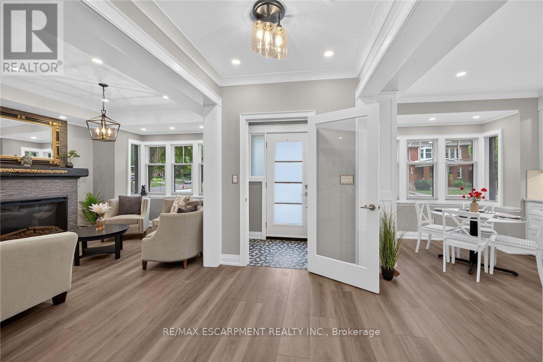 209 Delaware Avenue Property Photo 4