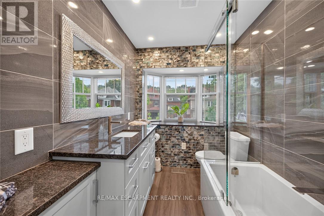 209 Delaware Avenue Property Photo 23