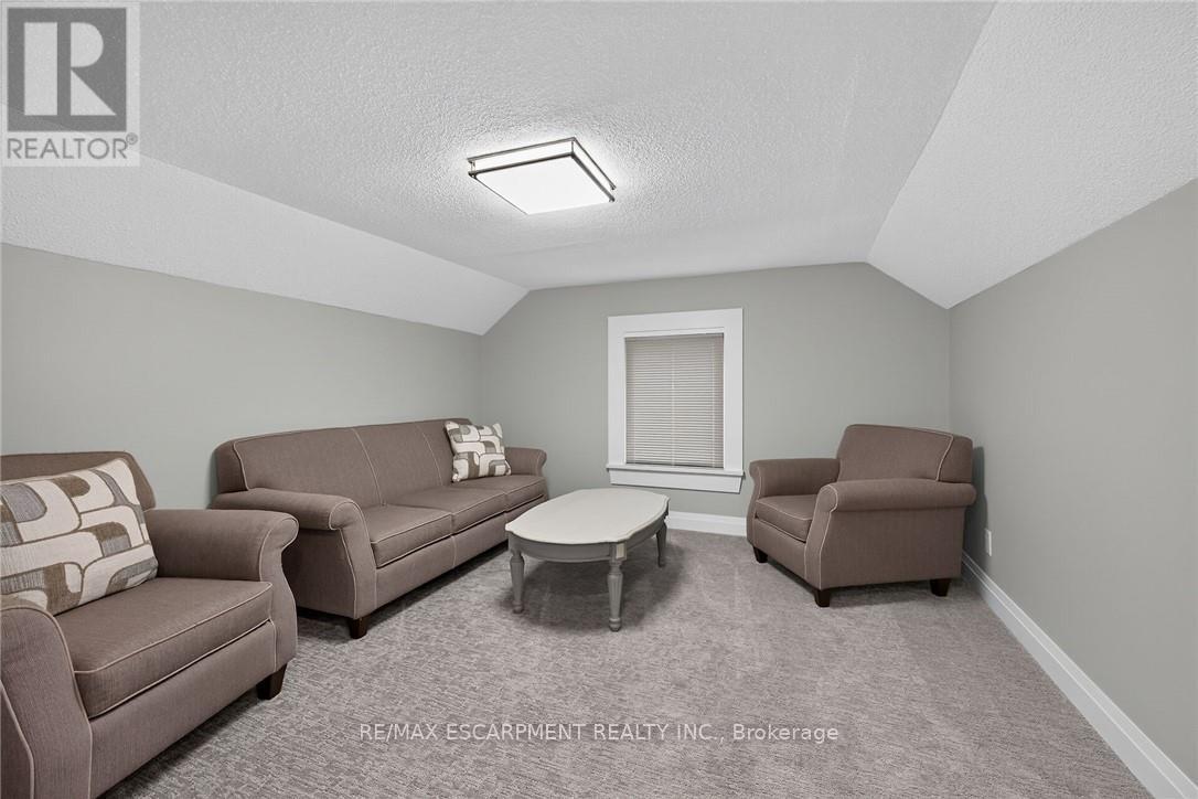 209 Delaware Avenue Property Photo 27