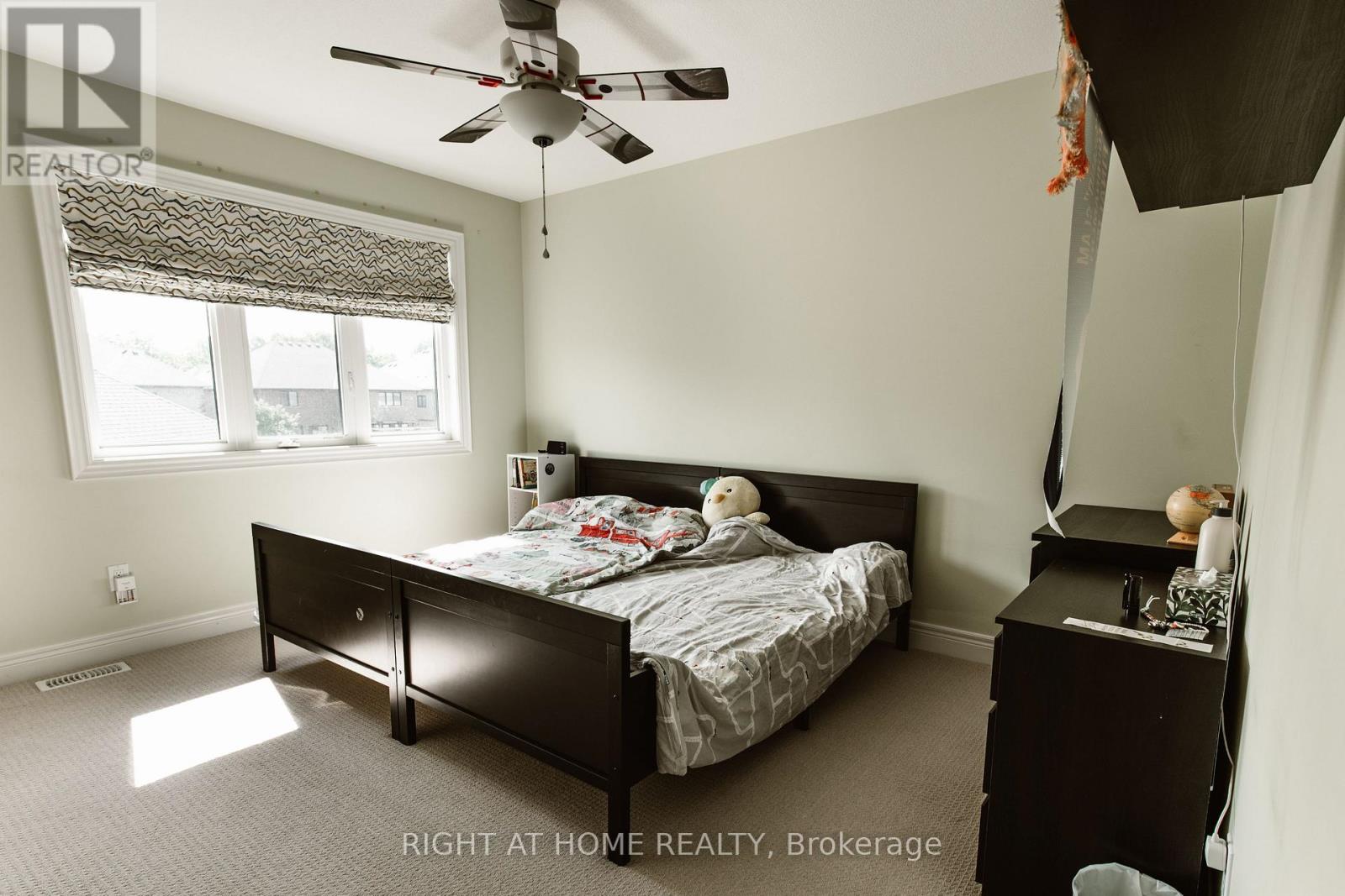 18 Joyce Crescent Property Photo 19