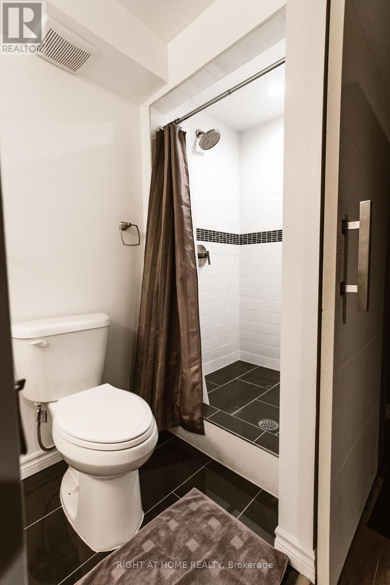 18 Joyce Crescent Property Photo 30
