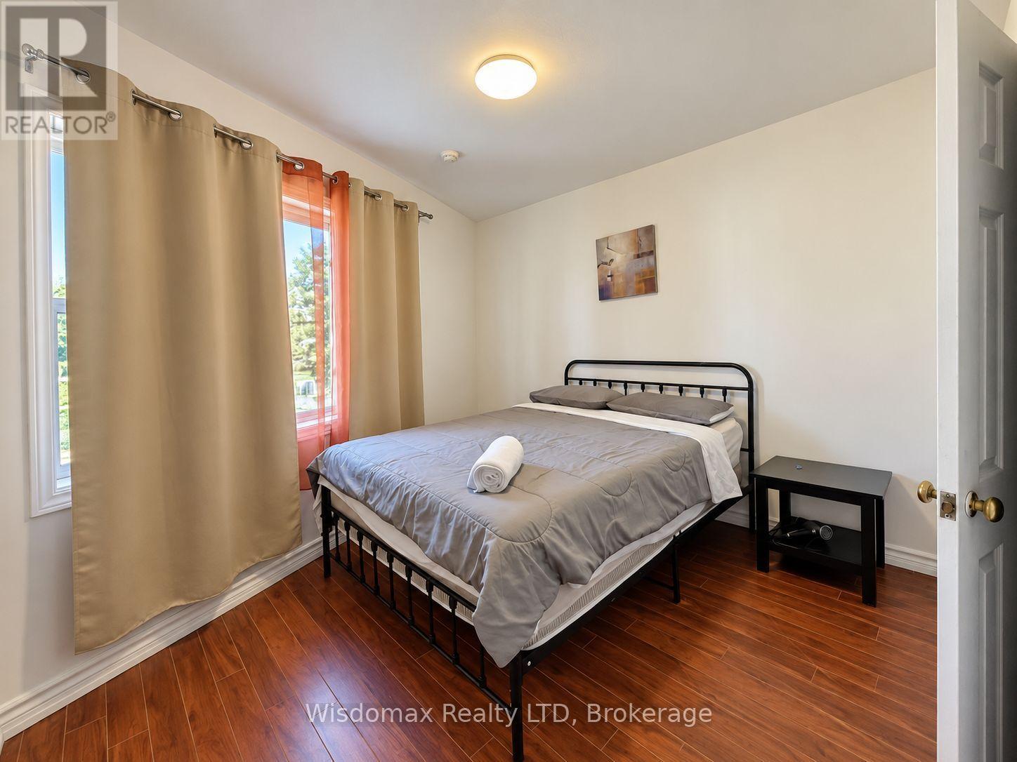 5306 Victoria Avenue Property Photo 28