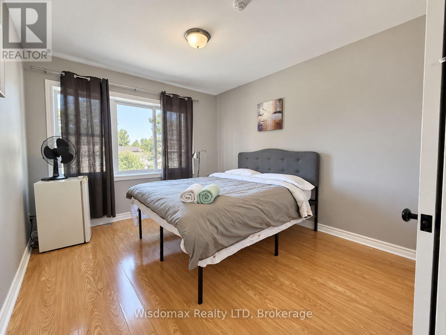 5306 Victoria Avenue Property Photo 32