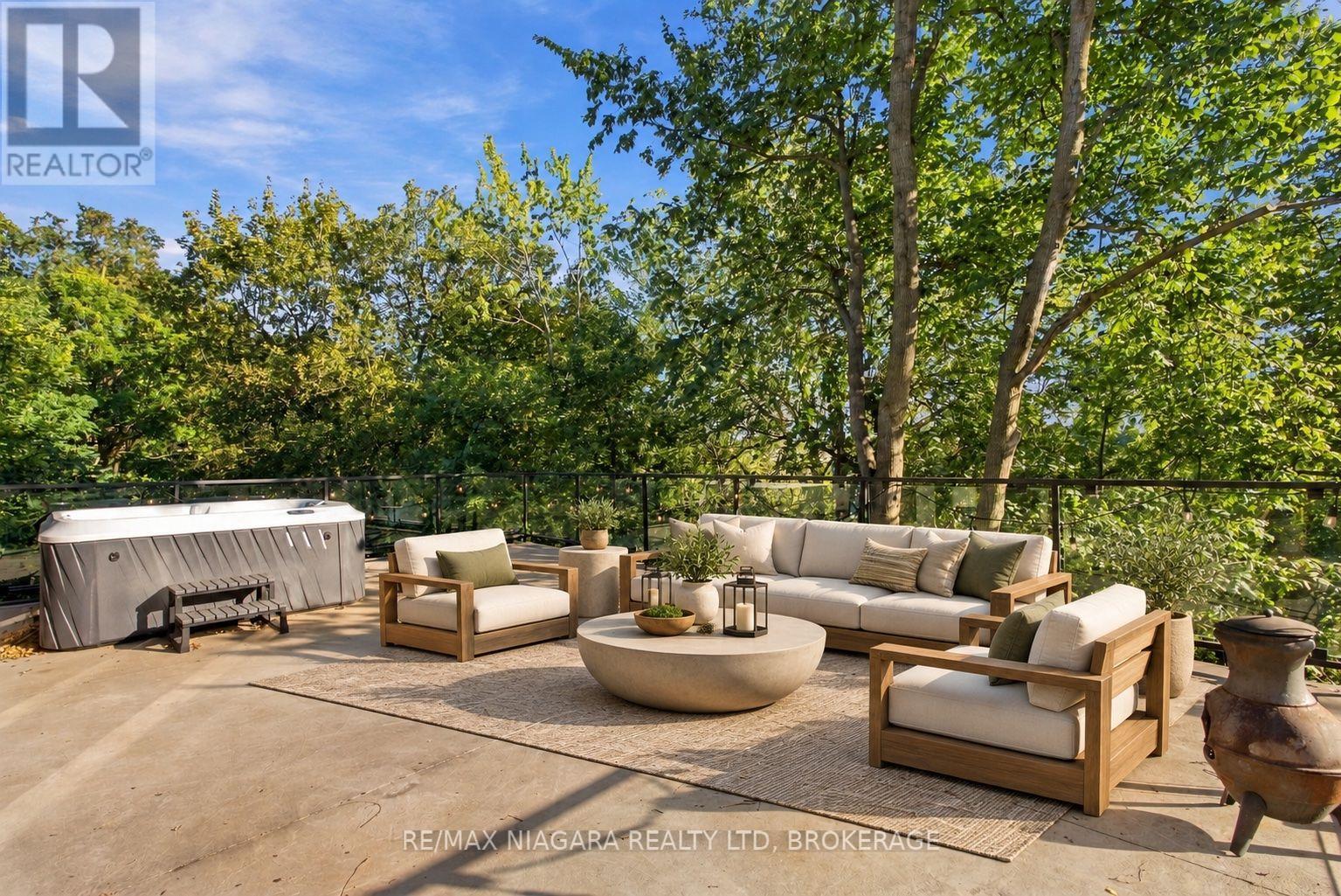 29 Yates Street Property Photo 7