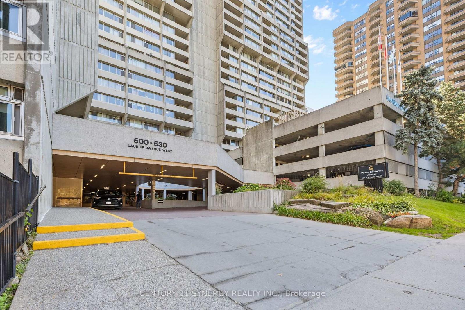 1605 - 530 Laurier Avenue W Photo de la propriété 1