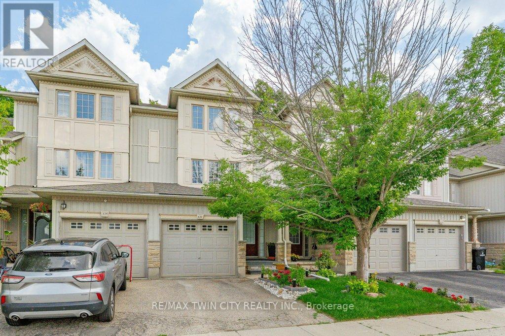 E33 - 110 Activa Avenue Property Photo 1