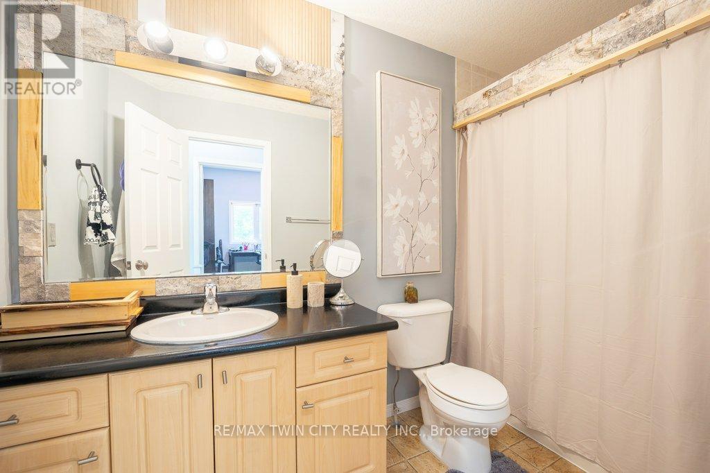 E33 - 110 Activa Avenue Property Photo 22