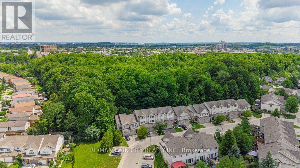 E33 - 110 Activa Avenue Property Photo 33