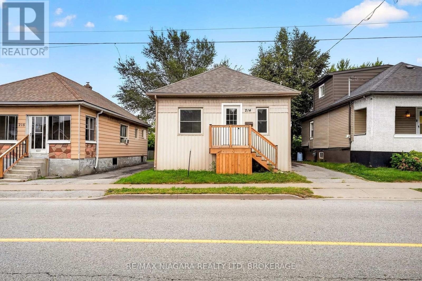 214 NIAGARA STREET