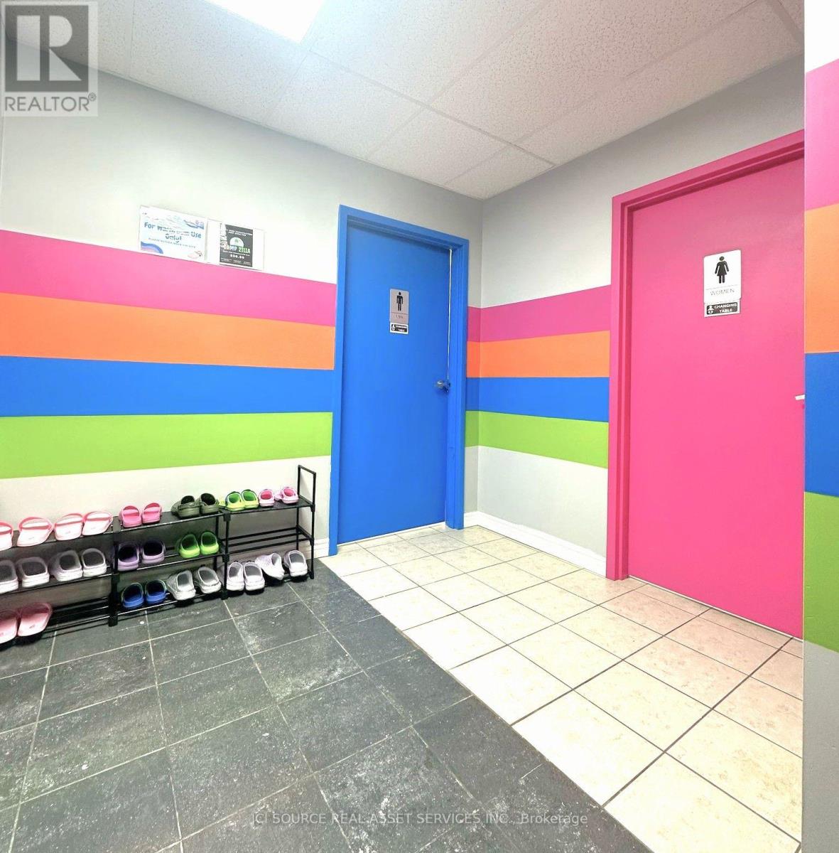 4 - 4465 Drummond Road Property Photo 6