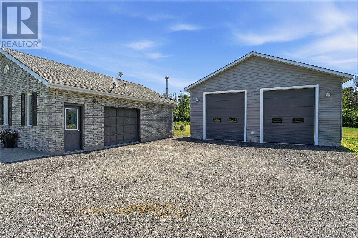 1400 Casey Road Property Photo 4