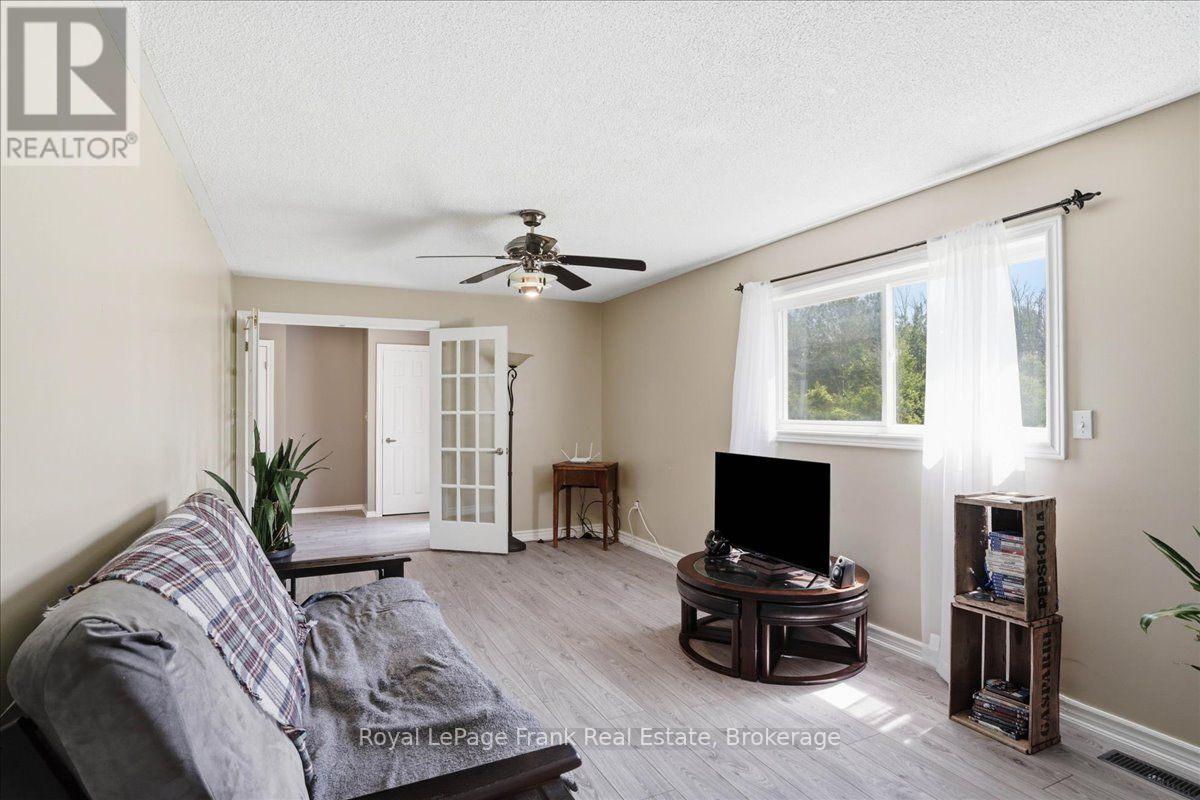 1400 Casey Road Property Photo 8