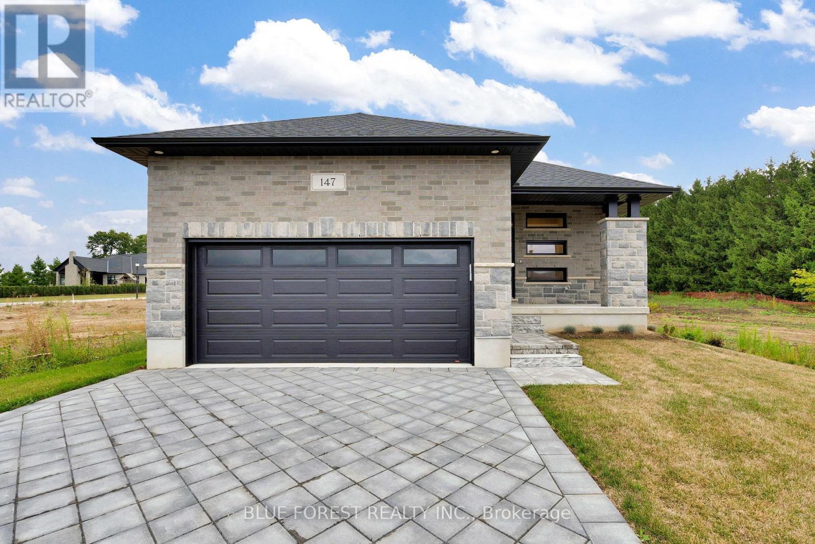 147 Shirley Street Property Photo 1