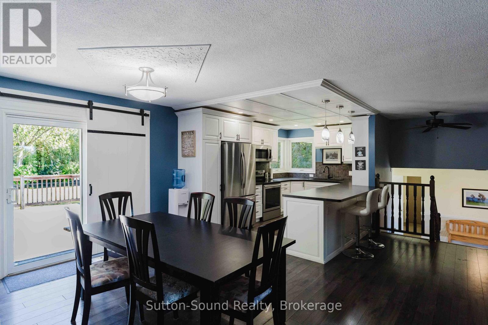 130 Cearview Crescent Property Photo 6