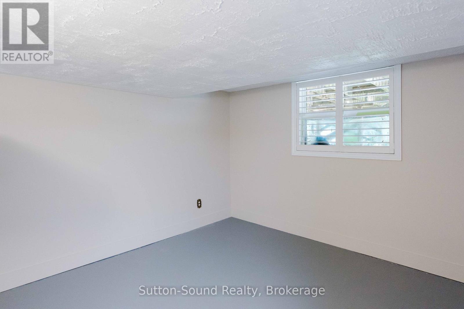 130 Cearview Crescent Property Photo 21