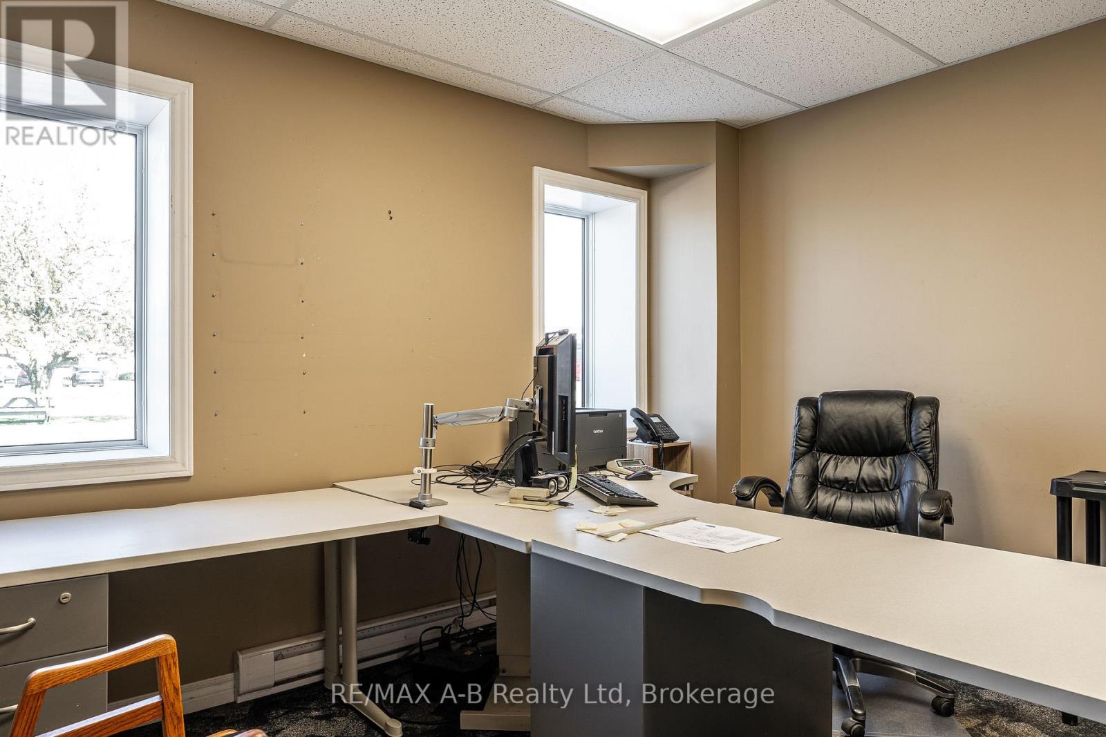 10 Humber Street Property Photo 21