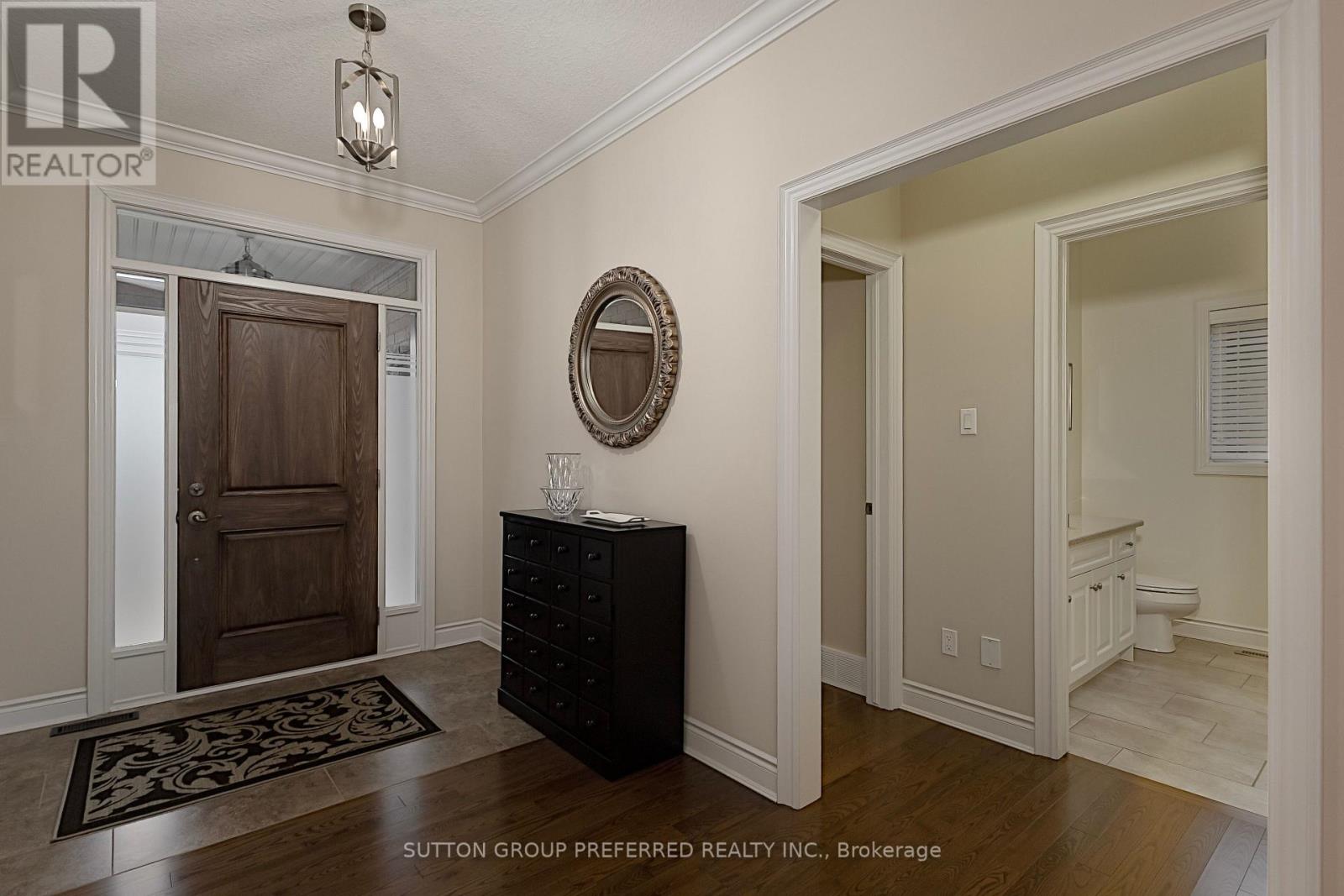 38 Brenmar Crescent Property Photo 8