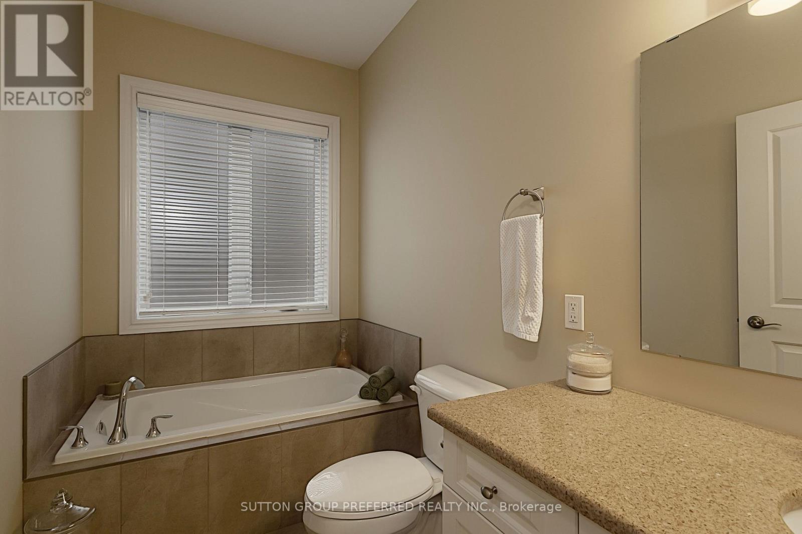 38 Brenmar Crescent Property Photo 27