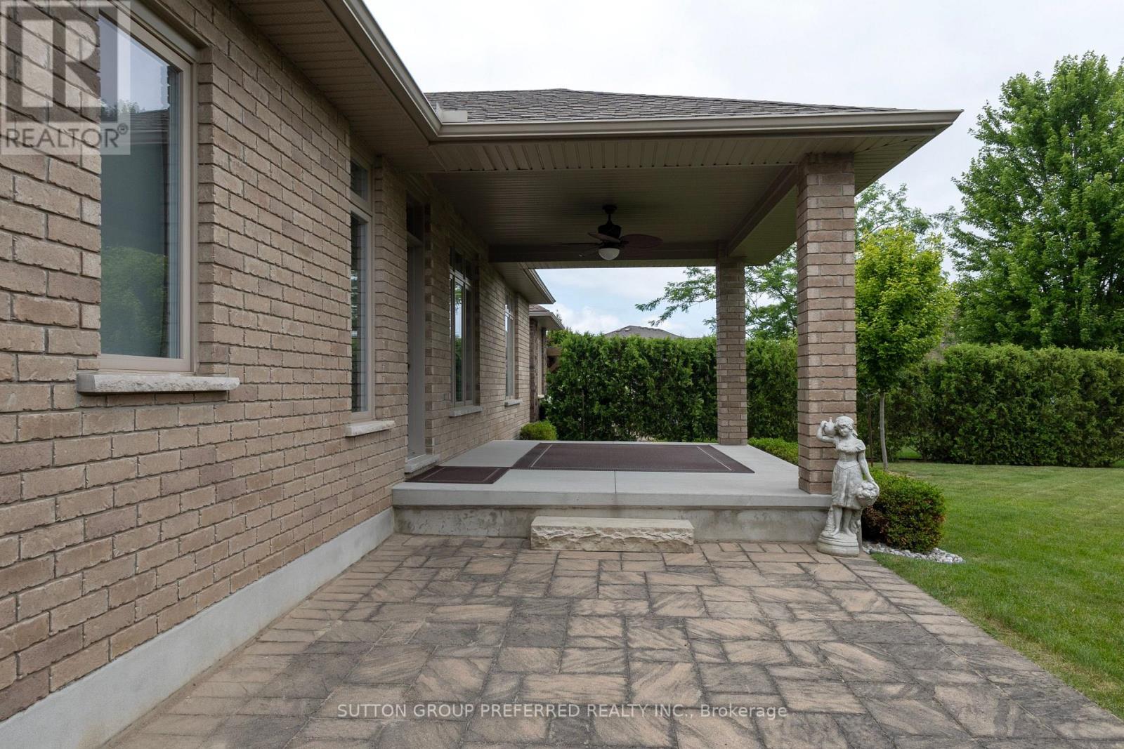 38 Brenmar Crescent Property Photo 36