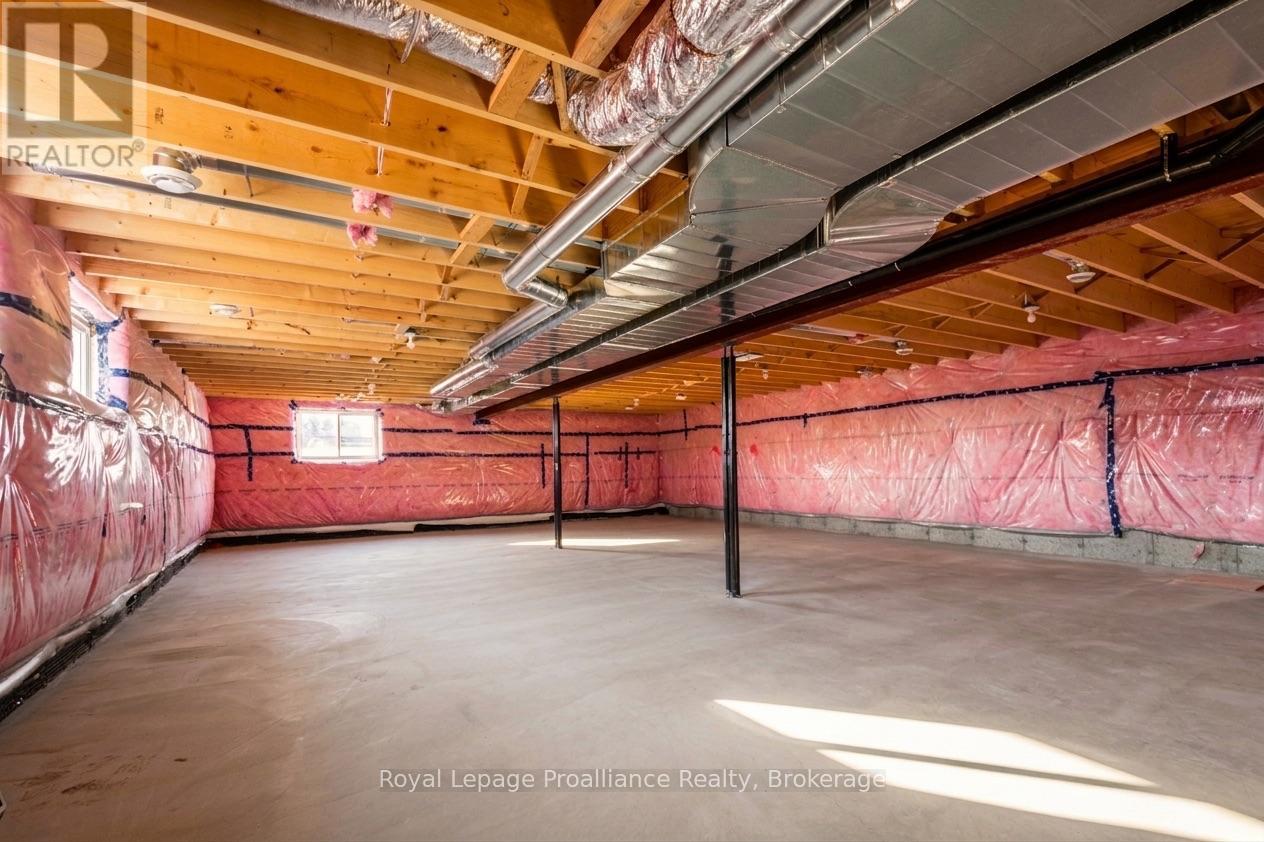 44 Mackenzie John Crescent Property Photo 16