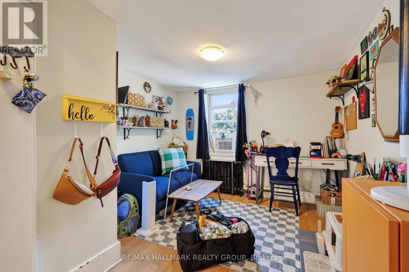 124-126 Irving Avenue Property Photo 16