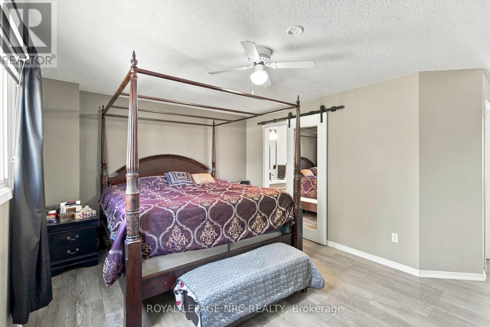 158 Confederation Avenue Property Photo 17