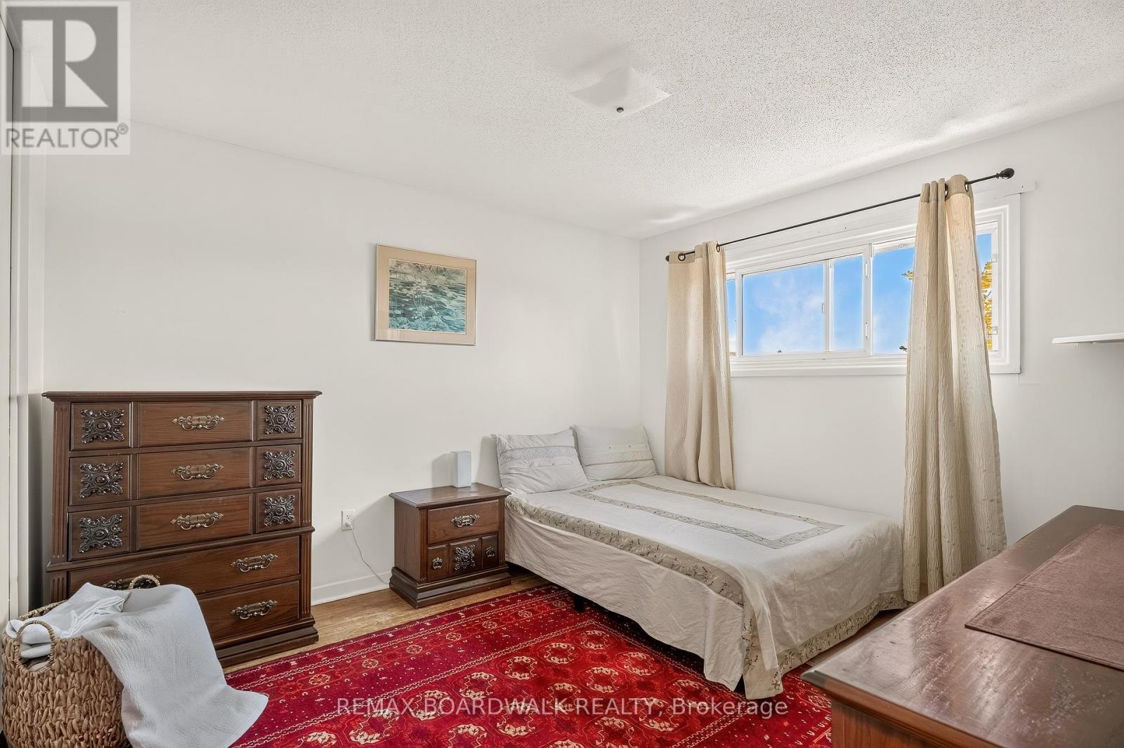 7 Charkay Street Property Photo 17