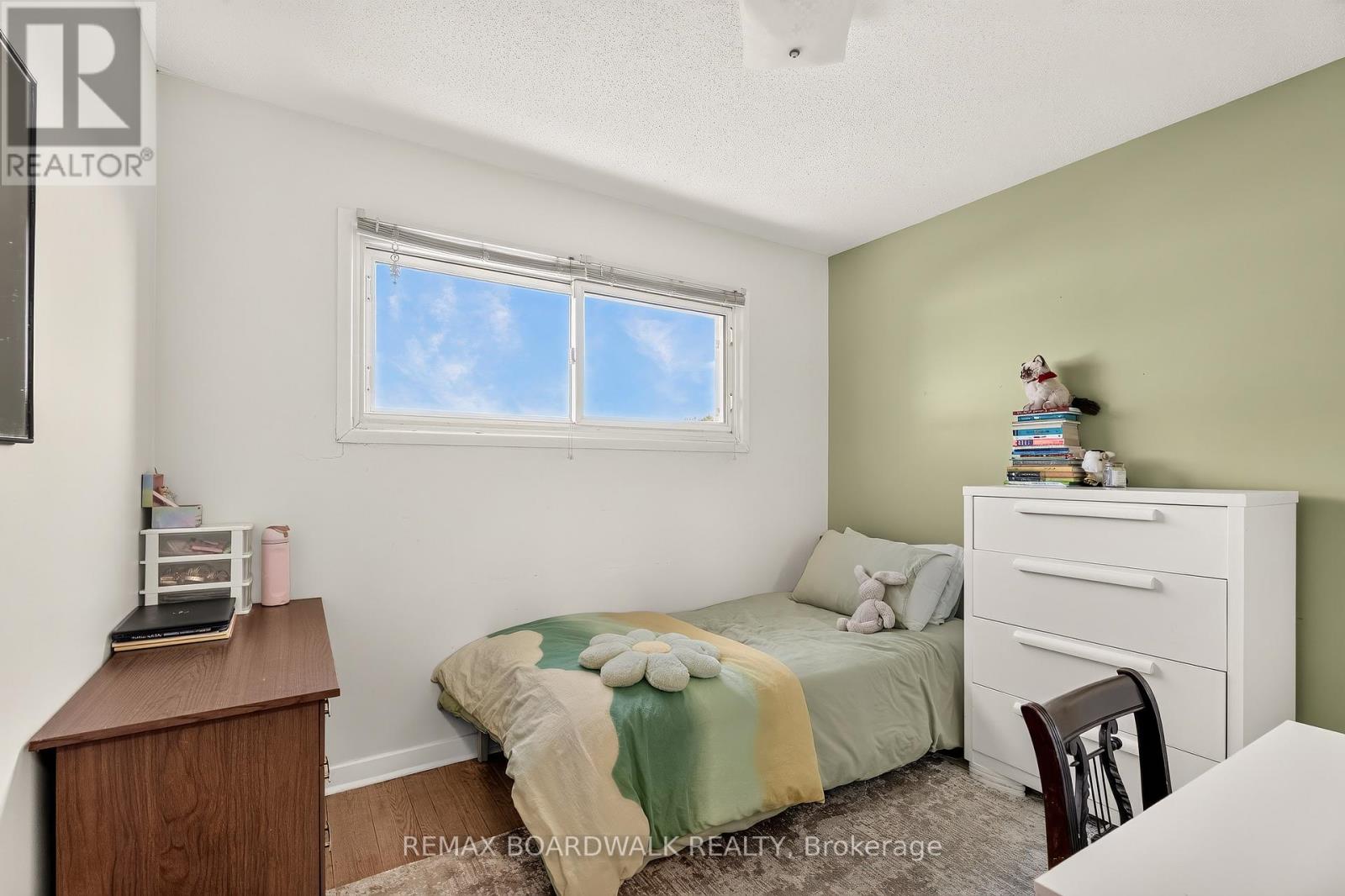 7 Charkay Street Property Photo 19