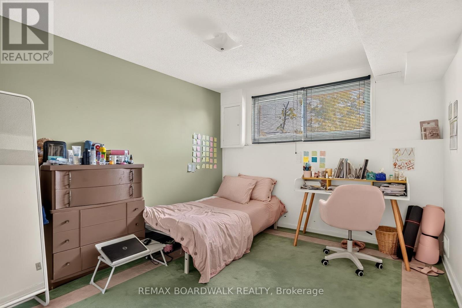 7 Charkay Street Property Photo 23