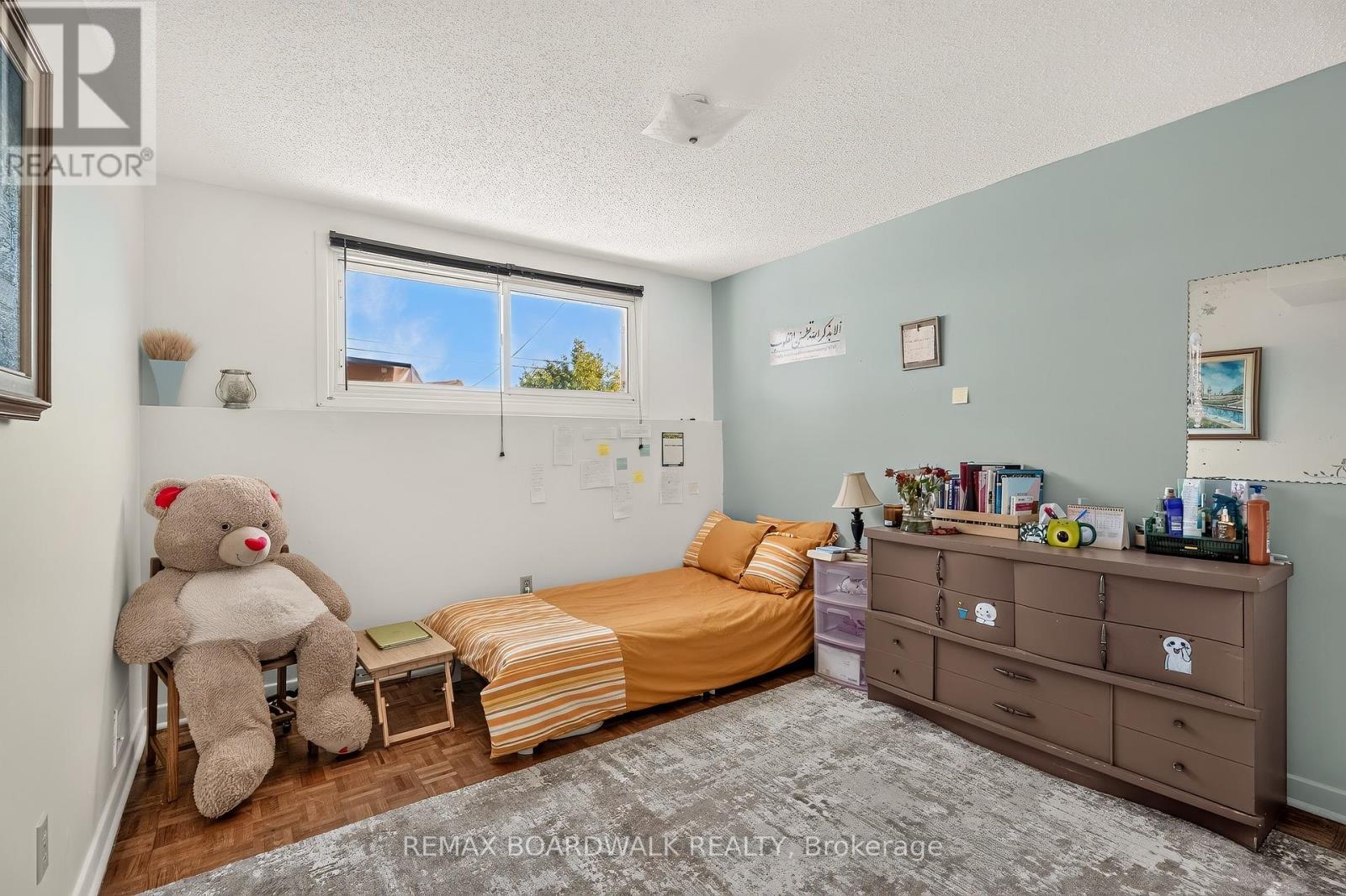 7 Charkay Street Property Photo 25