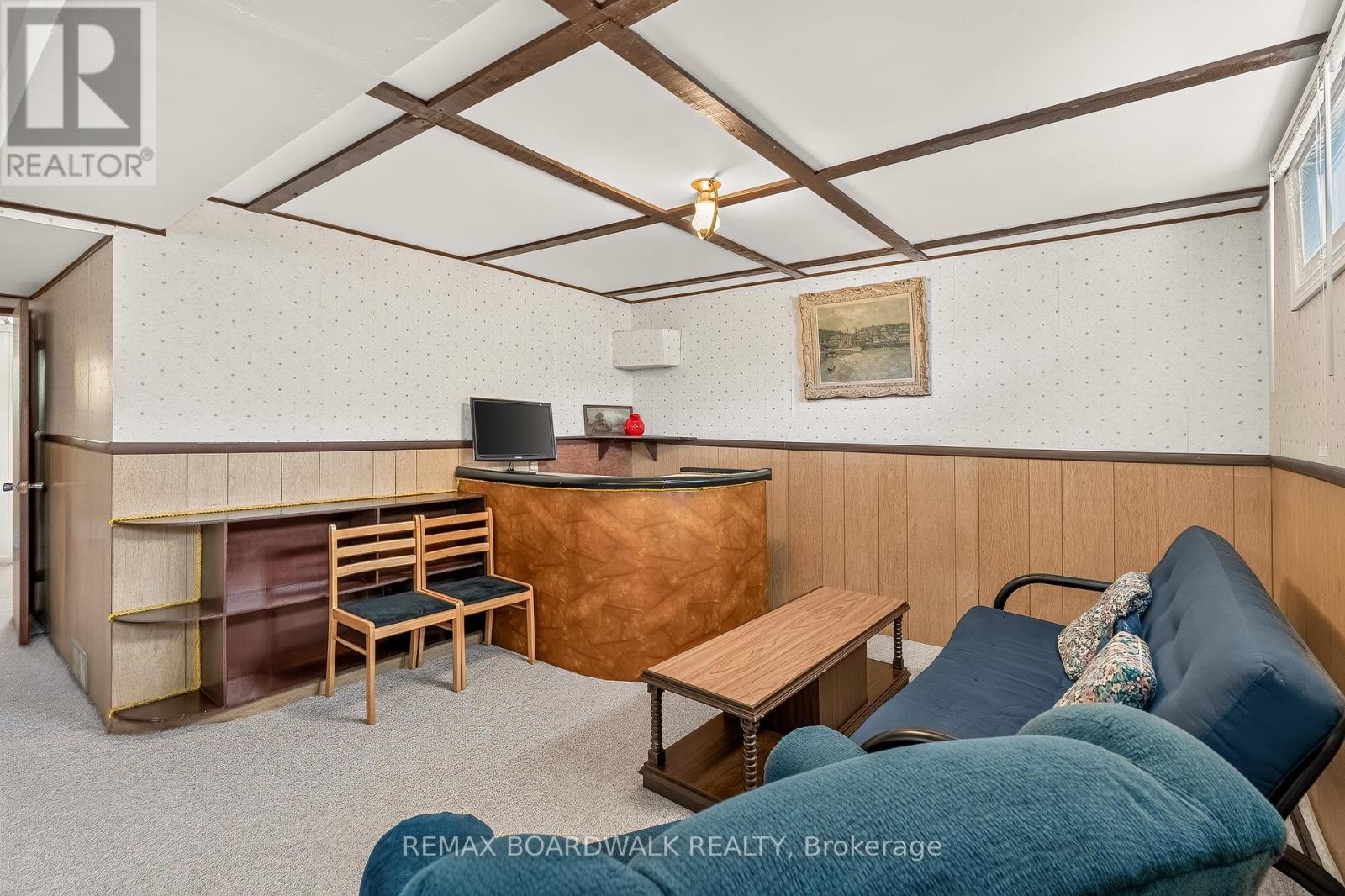 7 Charkay Street Property Photo 29